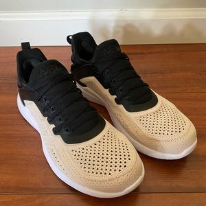 APL - Techloom Tracer